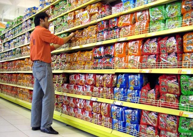 方便食品進(jìn)入熱銷(xiāo)時(shí)期，供不應(yīng)求狀況持續(xù)